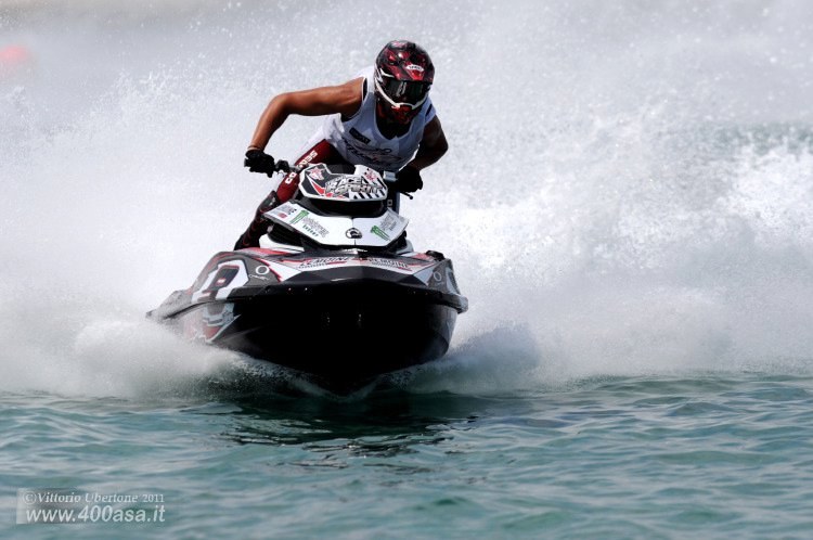 Cyrille Lemoine en jet-ski, photographie d’archives